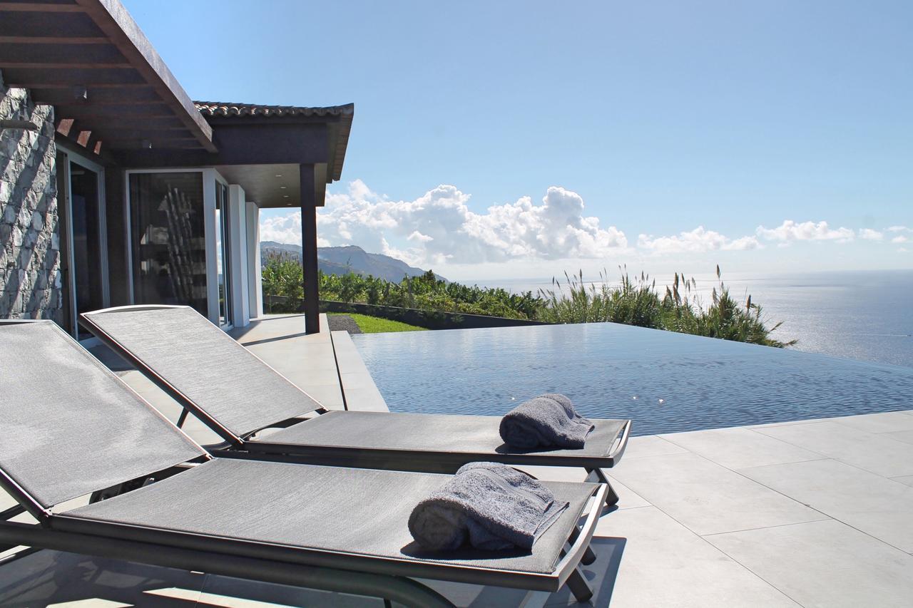 Ourmadeira - Cliffscape, Panoramic Seaviews Villa Estreito Da Calheta Luaran gambar