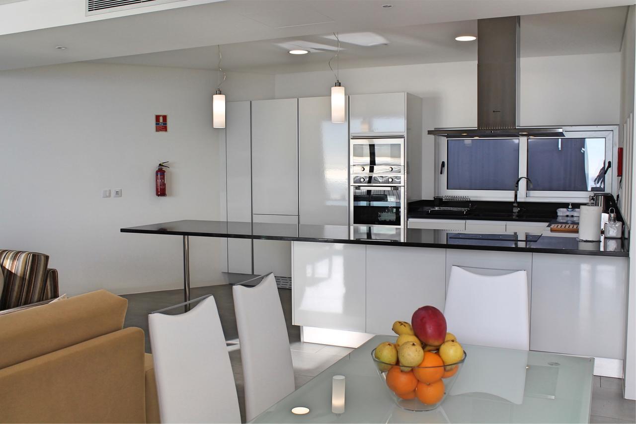 Ourmadeira - Cliffscape, Panoramic Seaviews Villa Estreito Da Calheta Luaran gambar